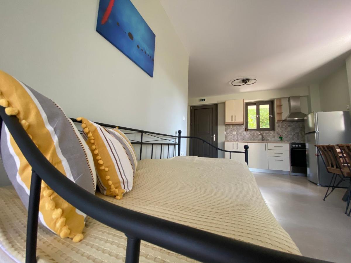 Mirovigli Family Rooms Lépedha 외부 사진